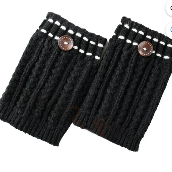 🧶Women Knitted Leg Warmers
Crochet Socks Boot Cover Color: Black - Picture 2 of 5